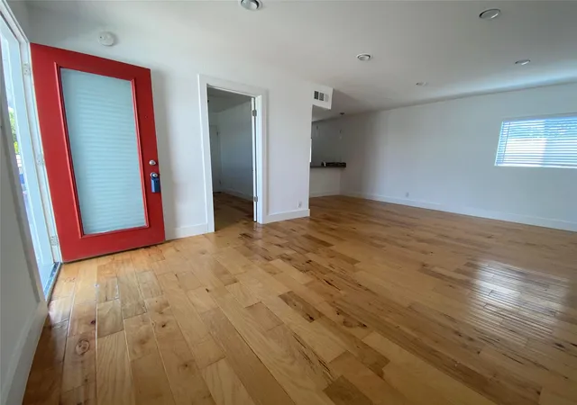 3rd image of 1313 E 52nd St #202, Austin, TX 78723 | MLS# 1210711