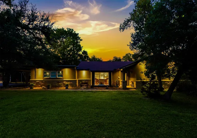 2nd image of 142 Woodland Trl, Leander, TX 78641 | MLS# 3668120