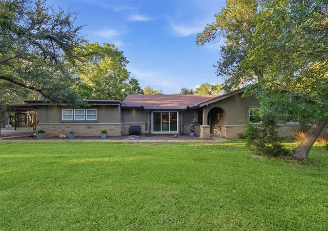 3rd image of 142 Woodland Trl, Leander, TX 78641 | MLS# 3668120