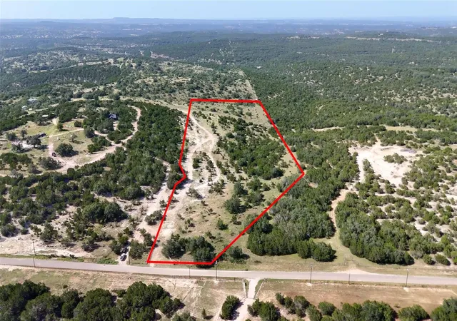 2nd image of 8364 W Fitzhugh Rd, Dripping Springs, TX 78620 | MLS# 1392951