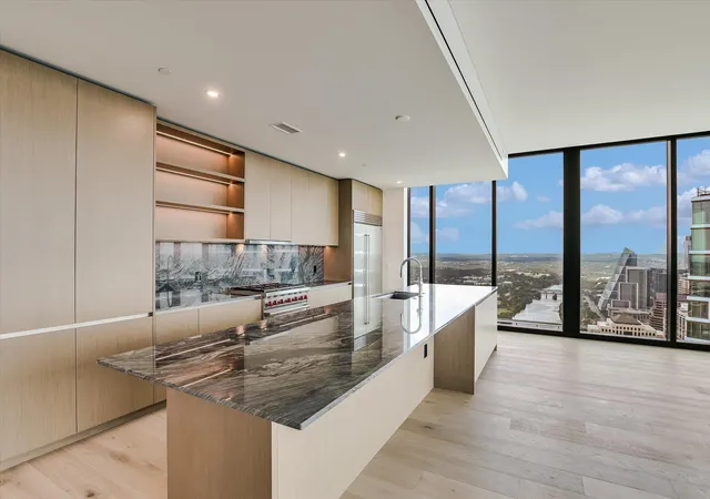 Photo 1 of Condo for sale at 610 Davis St #4704, Austin, TX 78701 | MLS# 3909496 | Listing updated on 2026-10-04