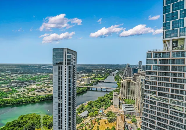 Photo 3 of Condo for sale at 610 Davis St #4704, Austin, TX 78701 | MLS# 3909496 | Listing updated on 2026-10-04