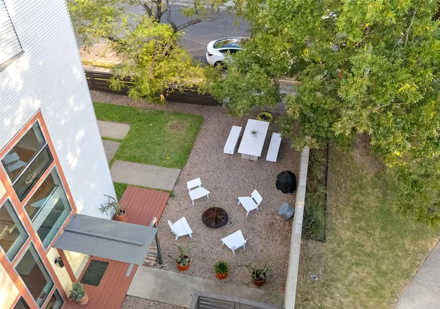 3rd image of 5502 Guadalupe St, Austin, TX 78751