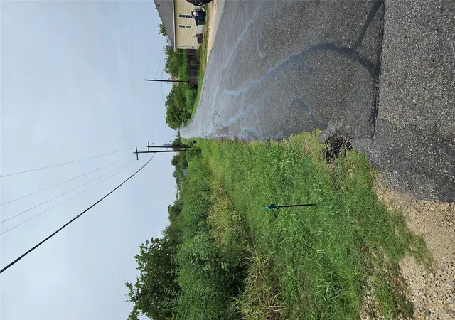 Photo 2 of Land for sale at 1051 North 1st St, Jarrell, TX 76537 | MLS# 6267437 | Listing updated on 2026-08-29