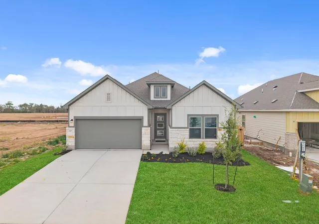 Photo 3 of Single family home for sale at 145 Ayres Horn, Cedar Creek, TX 78612 | MLS# 8346370 | Listing updated on 2026-09-18