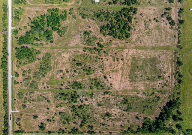 Homes for sale in Groesbeck, TX | Tract 2 Tbd Lcr 390, Groesbeck, TX 76642 | MLS# 9514054