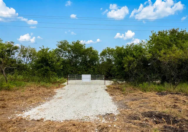 Homes for sale in Groesbeck, TX | Tract 3 Tbd Lcr 392, Groesbeck, TX 76642 | MLS# 6703820