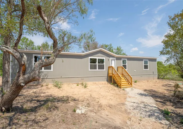 1st image of 160 Brinley Mae Way, Lockhart, TX 78644 | MLS# 2899227