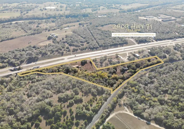 Photo 4 of Sale Pending at 2909 71 Highway E, La Grange, TX 78945 | MLS# 6860129 | Listing updated on 2026-04-02