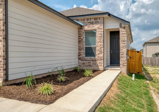 2nd image of 280 Feathers St, Jarrell, TX 76537 | MLS# 4671171