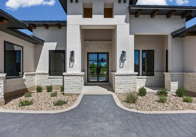 3rd image of 112 Winchester, Horseshoe Bay, TX 78657 | MLS# 6780719