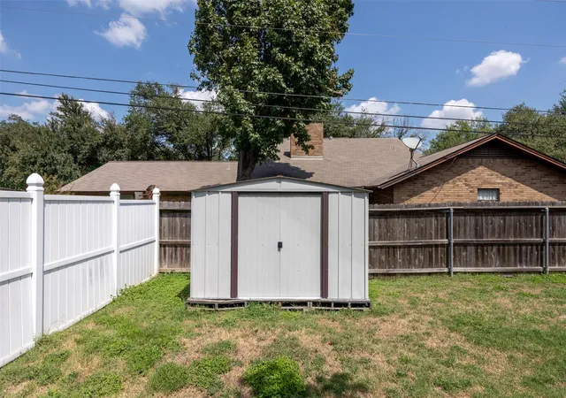 26th image of 704 E 16th St, Cameron, TX 76520 | MLS# 7738667