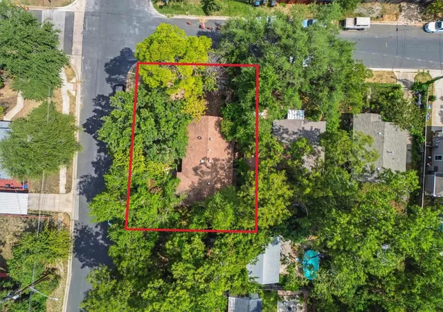 5th image of 1008 Linden St, Austin, TX 78702 | MLS# 2212827