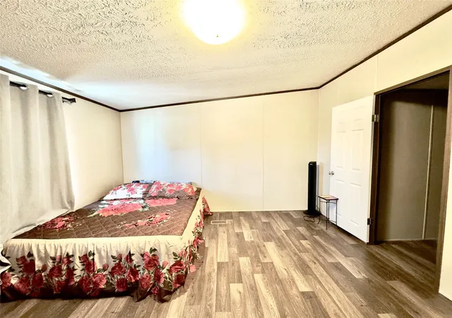 4th image of 1869 Young Ln, Lockhart, TX 78644 | MLS# 4439570
