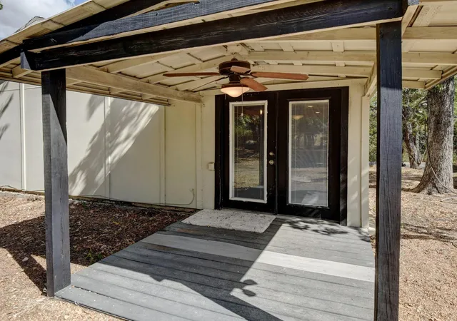 Photo 4 of Single family home for sale at 176 Lacy Dr, Elgin, TX 78621 | MLS# 5529822 | Listing updated on 2026-09-21