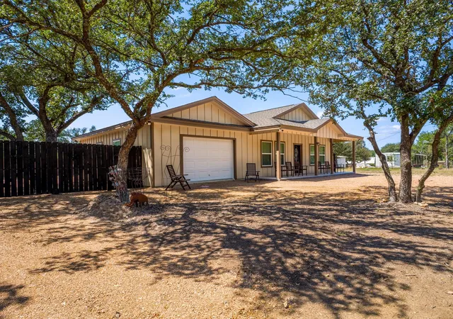 2nd image of 1006 Garfield Dr, Granite Shoals, TX 78654 | MLS# 5800348