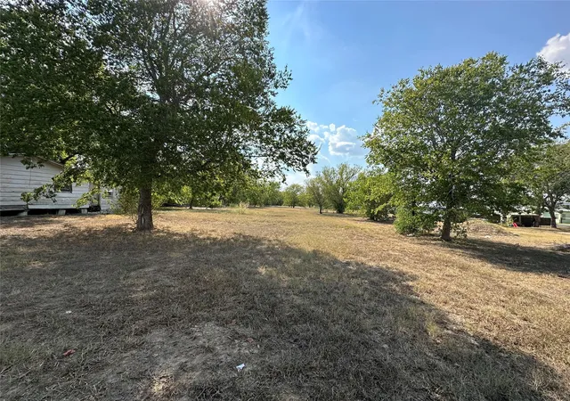 Homes for sale in Bastrop, TX | 2210 Pecan St, Bastrop, TX 78602 | MLS# 9837805