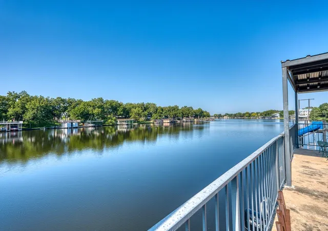 Homes for sale in Kingsland, TX | 2000 Williams Lakeshore, Kingsland, TX 78639 | MLS# 2822296