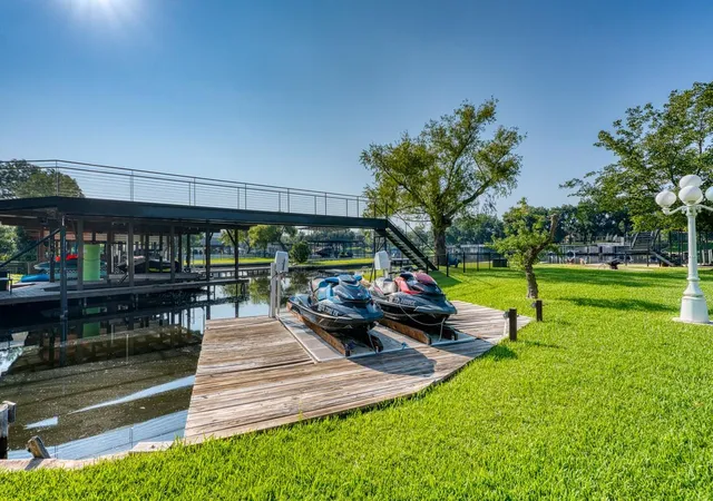Homes for sale in Kingsland, TX | 2000 Williams Lakeshore, Kingsland, TX 78639 | MLS# 2822296