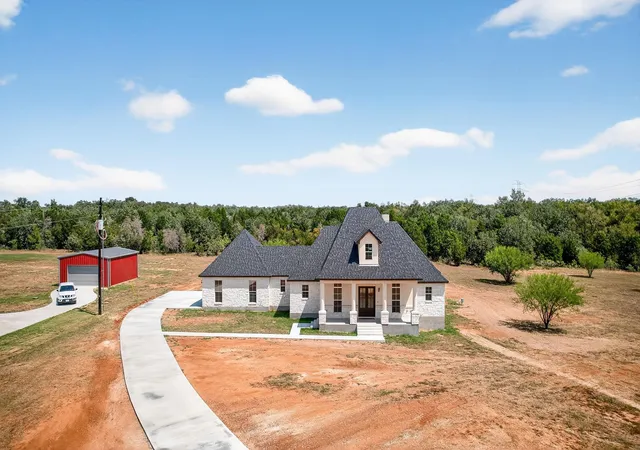 1st image of 1035 Brandywine Ct, Elgin, TX 78621 | MLS# 4421561