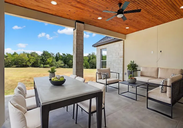 3rd image of 1035 Brandywine Ct, Elgin, TX 78621 | MLS# 4421561