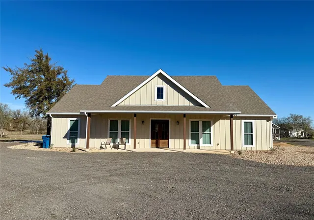 3rd image of 1353 Red Town Rd #B, Elgin, TX 78621 | MLS# 6816776