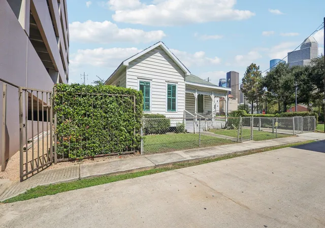5th image of 1106 Oneil St, Houston, TX 77019 | MLS# 4891437