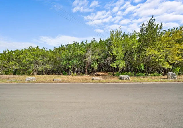 3rd image of 1707 Lipan Trl, Austin, TX 78733 | MLS# 4831731