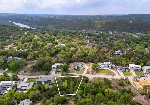 1st image of 1707 Lipan Trl, Austin, TX 78733 | MLS# 4831731