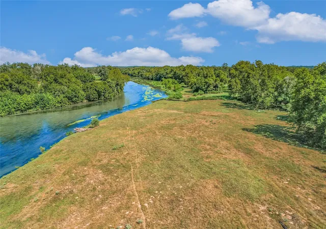 4th image of 0 Mitchell St, Smithville, TX 78957 | MLS# 1671947