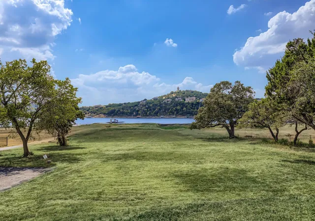 3rd image of 17307 E Darleen Dr, Leander, TX 78641 | MLS# 3088699