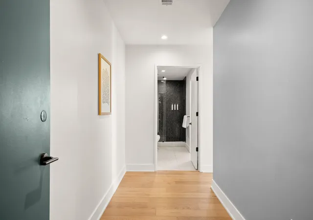Photo 4 of Condo for sale at 48 East Ave #2004, Austin, TX 78701 | MLS# 7757181 | Listing updated on 2026-06-22