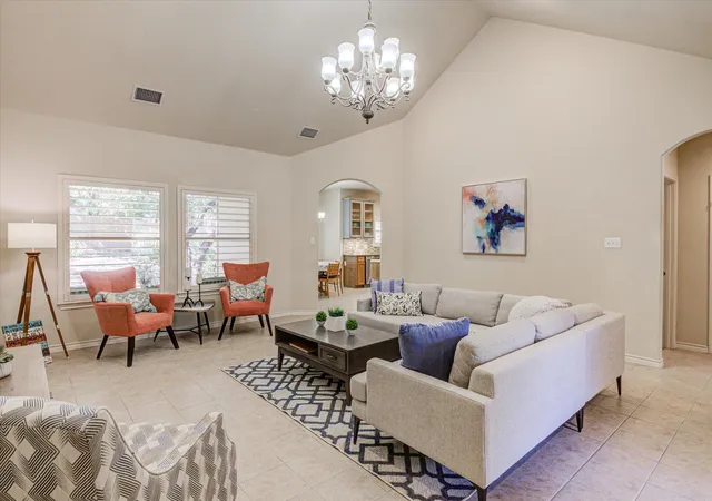 Homes for sale in Austin, TX | 14911 Longbranch Dr, Austin, TX 78734 | MLS# 2042934