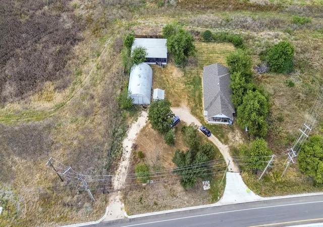 1st image of 280 Fm 3349, Taylor, TX 76574 | MLS# 7623141