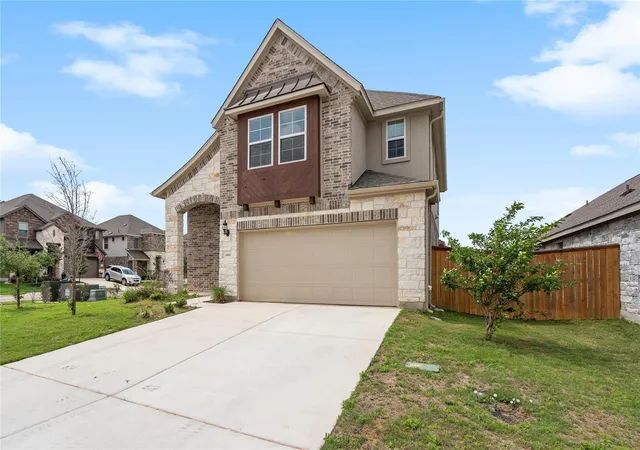 Photo 2 of Single family home for sale at 660 Pheasant Hill Dr, Georgetown, TX 78628 | MLS# 5673705 | Listing updated on 2026-08-31