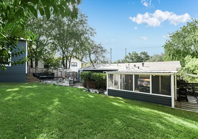 2nd image of 2805 S 5th St, Austin, TX 78704 | MLS# 6684070