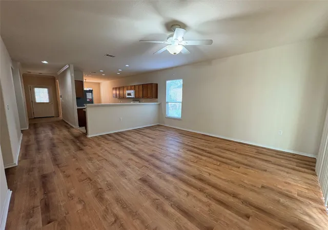 Homes for sale in Georgetown, TX | 318 Crockett Loop, Georgetown, TX 78633 | MLS# 4411968