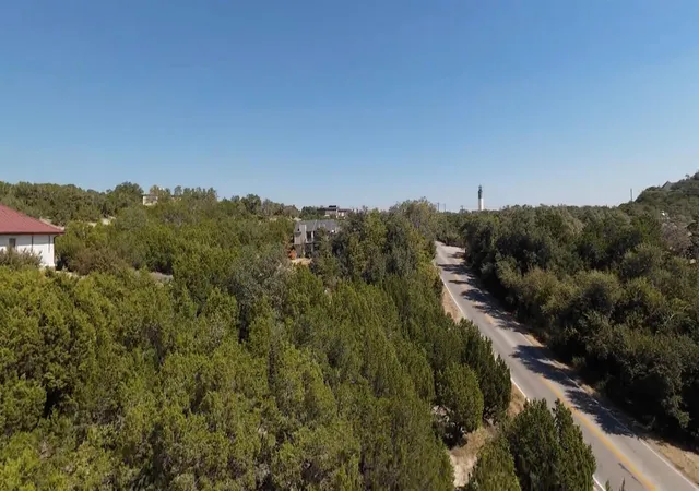 4th image of 100 Conejo Dr, Austin, TX 78734 | MLS# 8173702