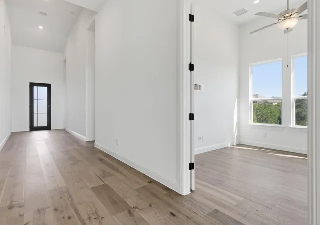 Photo 2 of Single family home for sale at 216 Moria Ct, Georgetown, TX 78628 | MLS# 8710047 | Listing updated on 2026-10-08