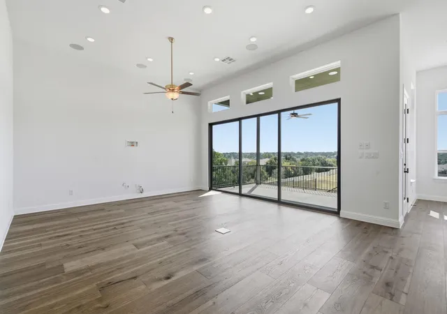 Photo 3 of Single family home for sale at 216 Moria Ct, Georgetown, TX 78628 | MLS# 8710047 | Listing updated on 2026-10-08