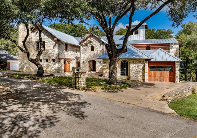 1st image of 206 Rolling Hill Dr, La Grange, TX 78945 | MLS# 6431255