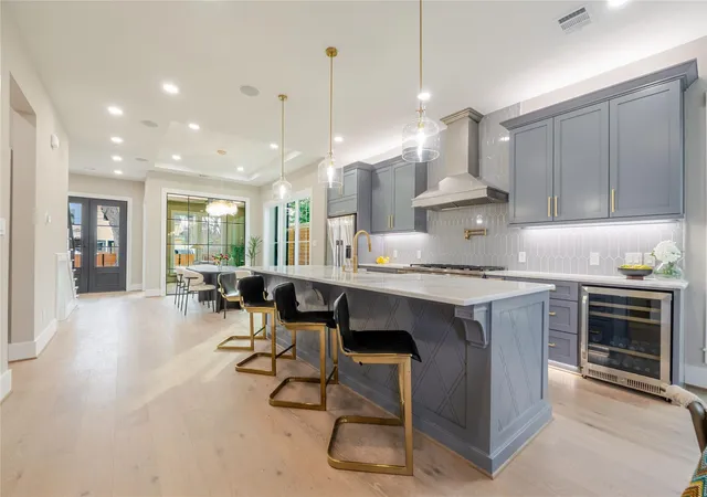 4th image of 3100 Garwood St, Austin, TX 78702 | MLS# 8425469