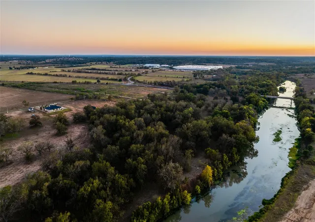 40th image of 212 Doc Bryson, Bastrop, TX 78602 | MLS# 8354497