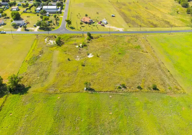 Photo 9 of Land for sale at 1499 County Rd 311 Dr, Jarrell, TX 76537 | MLS# 4050595 | Listing updated on 2026-08-23