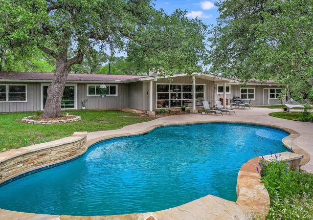 2nd image of 1500 Spoke Hollow Rd, Wimberley, TX 78676 | MLS# 4910481