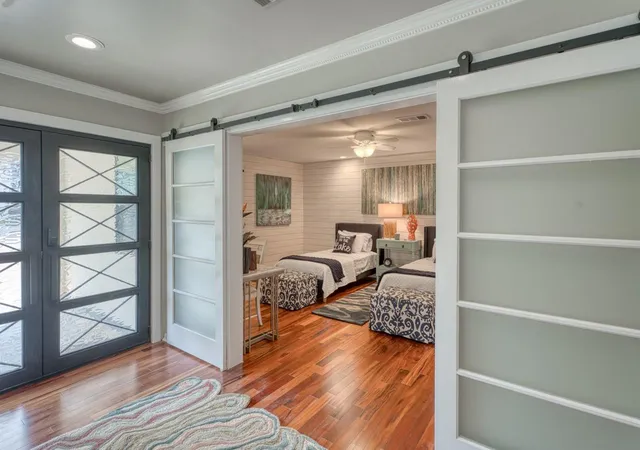 4th image of 528 Lighthouse Dr Dr #6, Horseshoe Bay, TX 78657 | MLS# 6513003