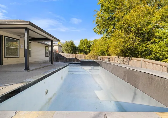 40th image of 305 Plumbago Dr, Pflugerville, TX 78660 | MLS# 9051410