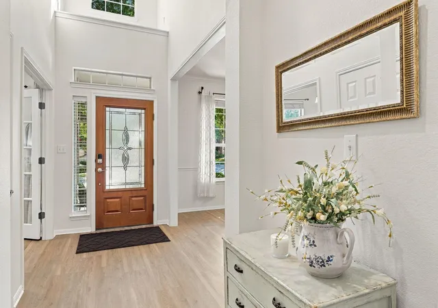 Photo 2 of Single family home for sale at 5124 Texas Bluebell Dr, Spicewood, TX 78669 | MLS# 8210482 | Listing updated on 2026-10-29