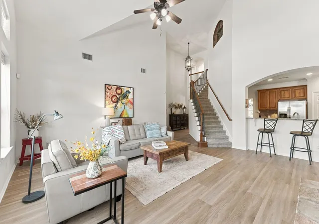 Photo 4 of Single family home for sale at 5124 Texas Bluebell Dr, Spicewood, TX 78669 | MLS# 8210482 | Listing updated on 2026-10-29