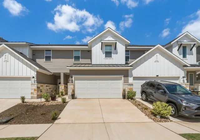 Townhouse for sale at 2576 Jack Nora Way, Round Rock, TX 78665 | MLS# 6590678